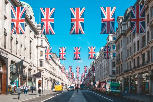 england flags on london streets