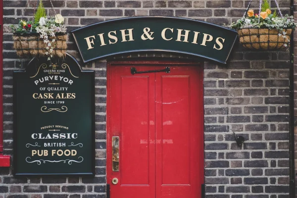 eat fish and chips in london